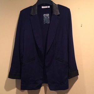 Susan graver navy blazer